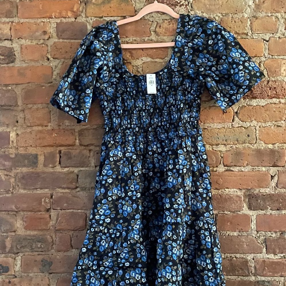Gap Puff Sleeve Smocked Floral Mini Dress Size M NWT